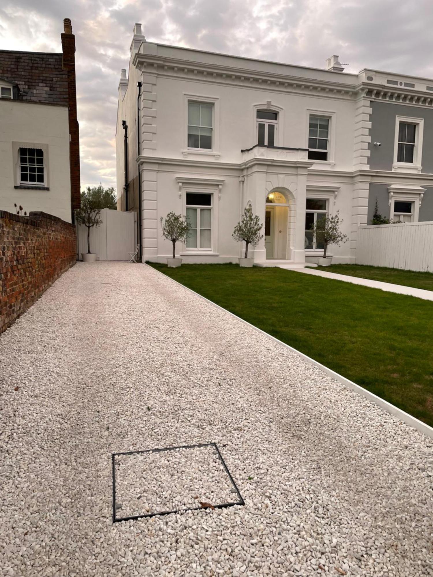 Willow House, Georgian Property In シェパートン エクステリア 写真